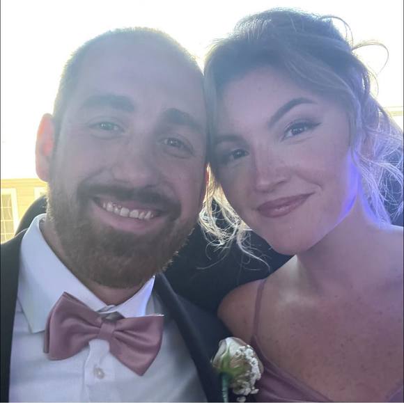 Meet your Posher, Rachel - Picture 1 of 1